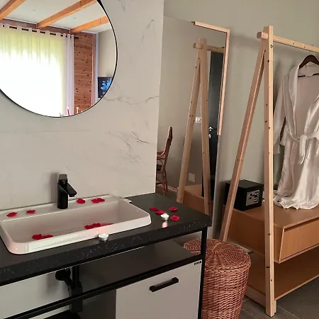 Pensión Gurra Theth