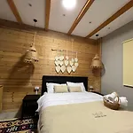 Gurra Konukevi 3*