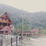 Gurra Konukevi Theth