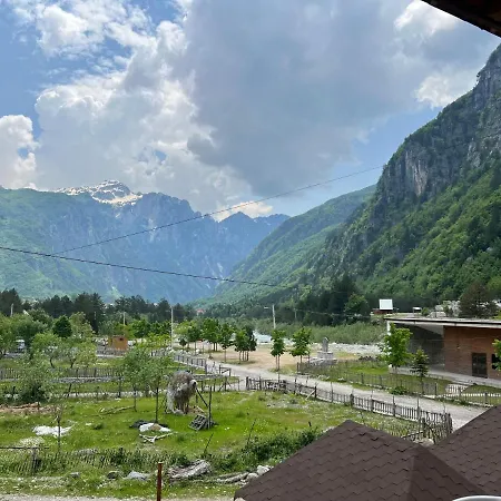 بيت ضيافة Gurra