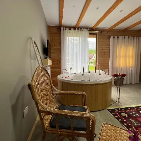 بيت ضيافة Gurra 3*