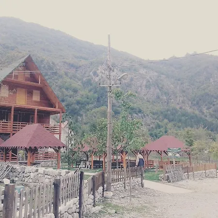 Gurra Guest house Theth